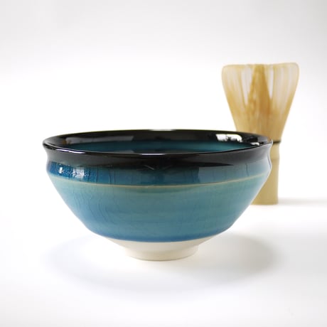東山窯｜美濃焼 青貫入釉 京型抹茶碗｜Crackle Glaze Matcha Bowl