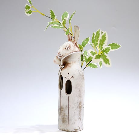 ウサギの花入れ〈Rabbit Vase〉／陶芸家 はらかおり｜ハンドメイド陶器の花器