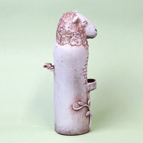 ヒツジの花入れ〈Sheep Vase〉／陶芸家 はらかおり｜ハンドメイド陶器の花器・オブジェ