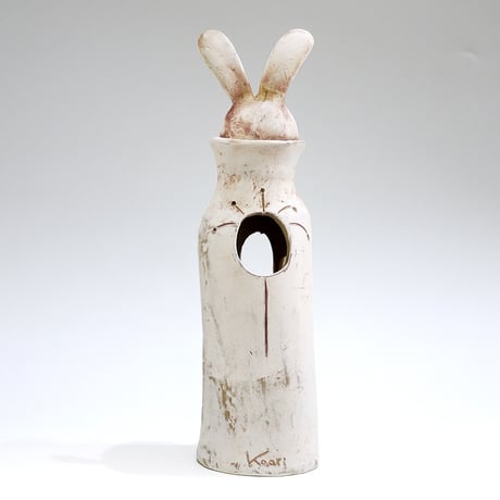 ウサギの花入れ〈Rabbit Vase〉／陶芸家 はらかおり｜ハンドメイド陶器の花器