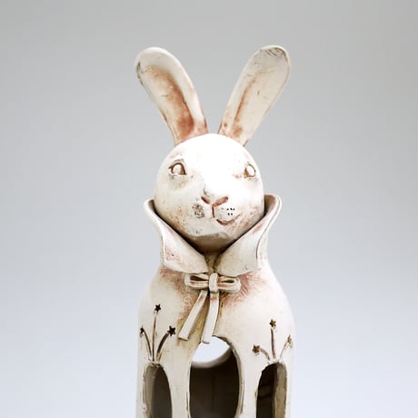 ウサギの花入れ〈Rabbit Vase〉／陶芸家 はらかおり｜ハンドメイド陶器の花器