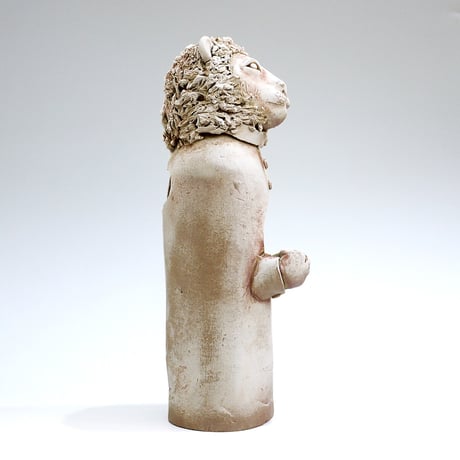 ライオンの花入れ〈Lion Vase〉／陶芸家 はらかおり｜ハンドメイド陶器の花器