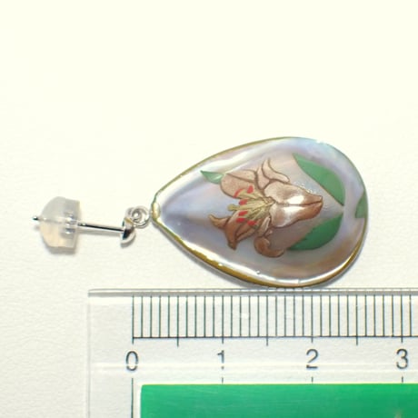 蒔絵ピアス｜有美包優