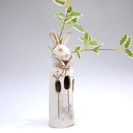 ウサギの花入れ〈Rabbit Vase〉／陶芸家 はらかおり｜ハンドメイド陶器の花器