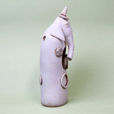 象の花入れ〈Elephant Vase〉／陶芸家 はらかおり｜ハンドメイド陶器の花器・オブジェ