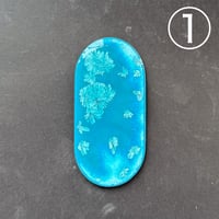 結晶　楕円（水色）