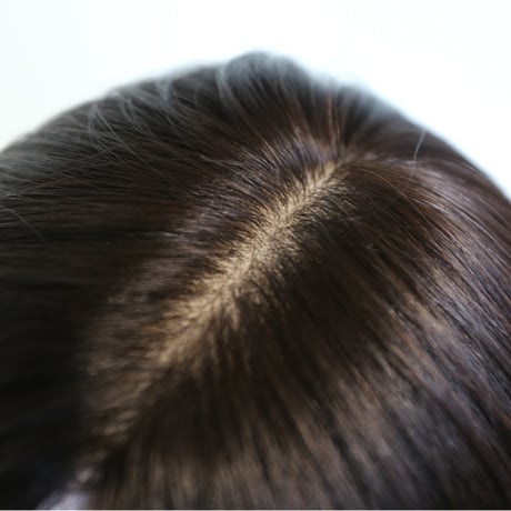 人毛100％フルウィッグ【 ボブスタイル毛長 33㎝ / バージン毛 / ストレッチネット総手縫 / 分け目引抜 】