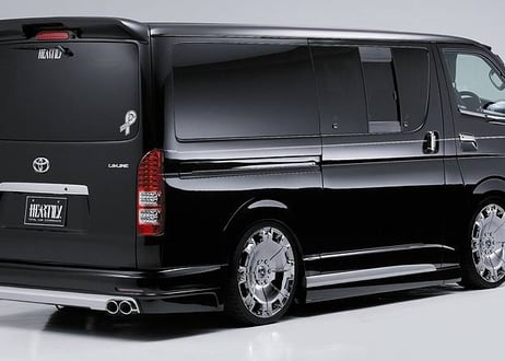 ２００系ハイエース３型ナローボディ・ワイド・スーパーロング　アイライン　LS-LINE