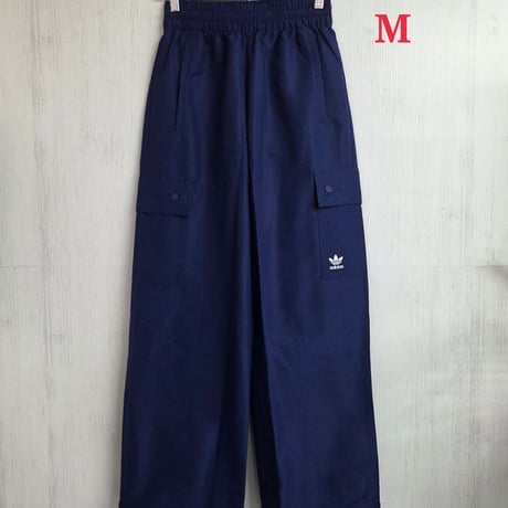 Y757 アディダスオリジナルス　カーゴパンツ　レディース