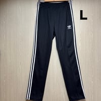 T931 アディダスオリジナルス　トラックパンツ