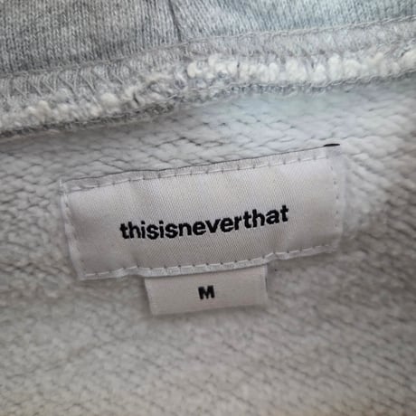 Y554 thisisneverthat 　パーカー