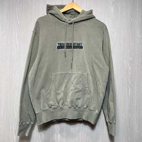 2247 thisisneverthat スウェットパーカー