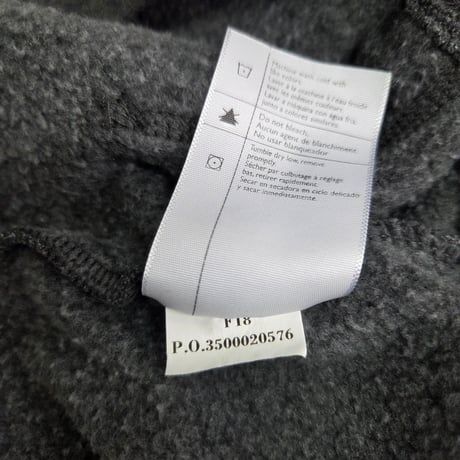 Y543　Carhartt　パーカー