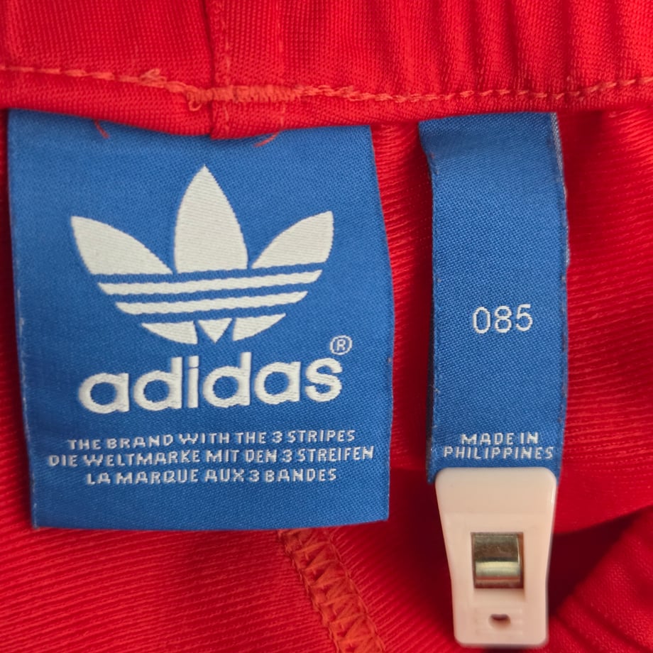 6998037b3e68ea15d898b7ff