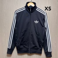 D572 アディダスオリジナルス　トラックジャケット