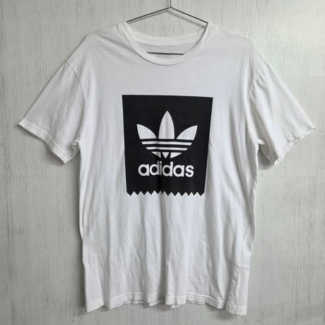 No.2318 アディダスオリジナルス　Tシャツ