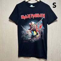 D607 アイアン・メイデン　半袖Tシャツ