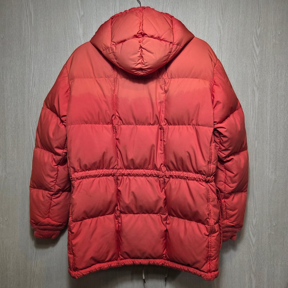 6997ff02849bba0094de3a9b