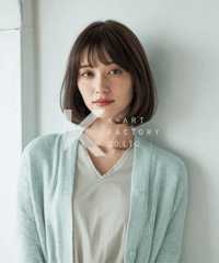 清楚感引き立つ内巻きワンレンボブ