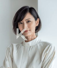 知的さ引き立つナチュラルショートボブヘアー