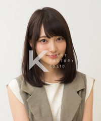 清楚さと柔らかさを兼ね備えたナチュラルミディ