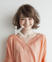ふんわりカールが魅力の甘めボブ