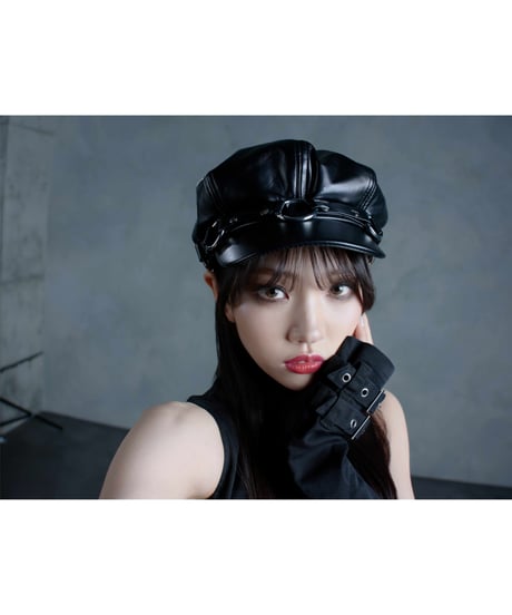 【ランダム】自撮り風生写真（2枚1セット 全9種）