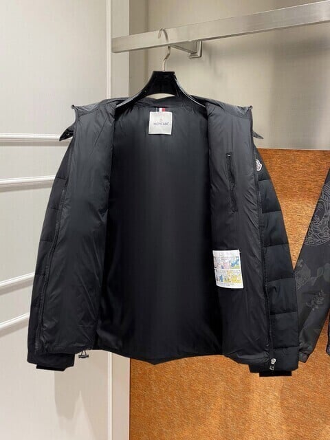 MONCLER⬛︎モンクレール⬛︎マフラー⬛︎ウール⬛︎フリンジ⬛︎ユニセックス 確保済 関税無 国内発◇MONCLER フリンジマフラー ストールSCARF