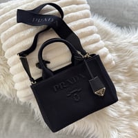 プラダ☆ロゴ刺繍 クロシェトートバッグ☆ | passione.Lady.shop