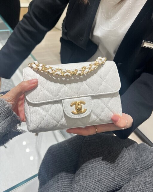 CHANEL CC GHW 2 Way ミニ フラップ バッグ / 未使用級 CHANEL - 新品未使用 CHANEL トップハンドル ミニ フラップ