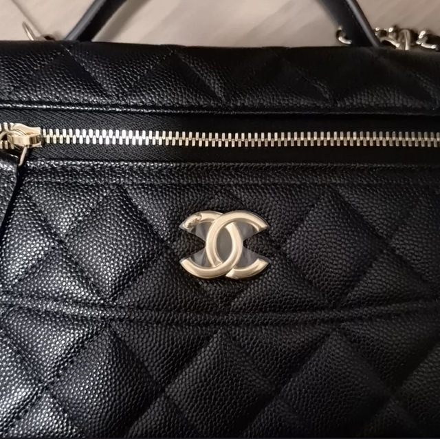 2025年新作／25C☆限定モデル】CHANEL チェーン ロング バニティ