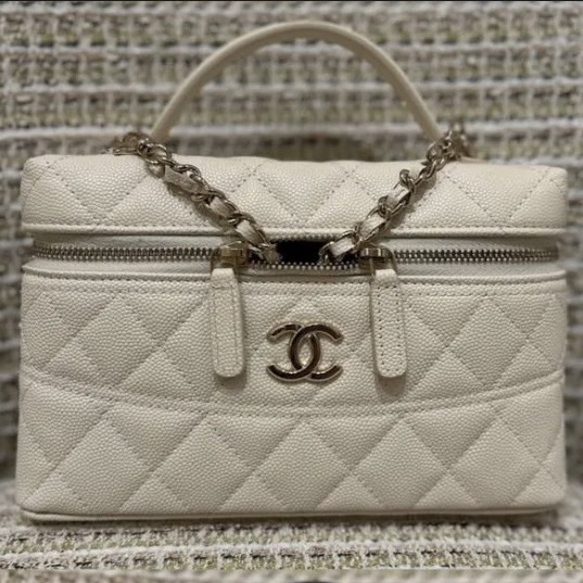 美品　CHANEL ヴァニティー　ラフィア　チェーンショルダー 楽天市場】【中古】シャネル バニティ チェーンショルダーバッグ