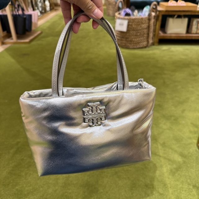 セール☆Tory Burch!Britten Nylon Puffy Mini Tote Tory Burch Britten Nylon Puffy Mini Tote 170317