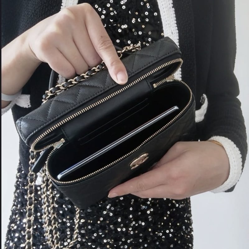 CHANEL☆バニティ☆バッグ☆ノベルティ CHANEL ノベルティ バニティポーチ チェーンバッグ｜Yahoo
