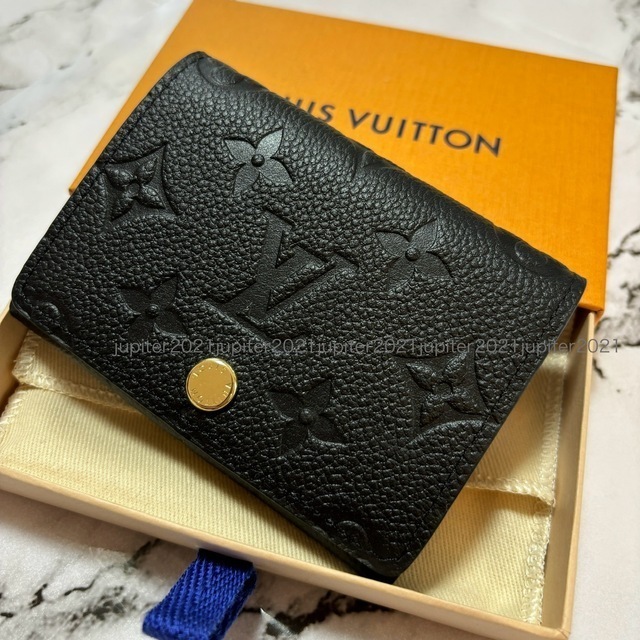 ゆ*こ様 ヴィトン 名刺入れ カードケース アンヴェロップ カルト ドゥ ヴィジ LV☆アンヴェロップ・カルト ドゥ ヴィジット〈ノワール〉 (Louis