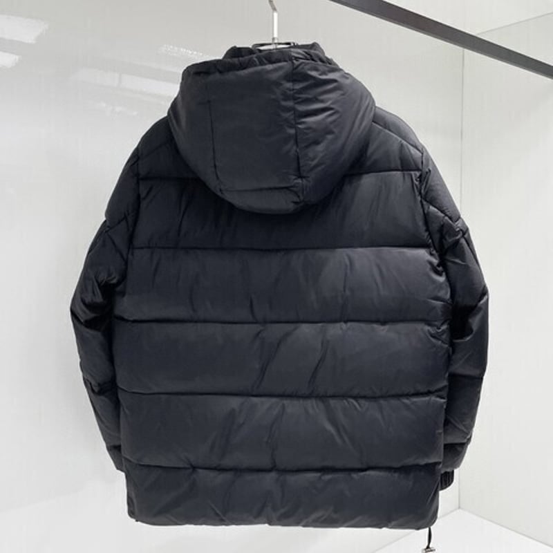 MONCLER（モンクレール） ダウンジャケット 2412SXJ600MO042 | HIGH
