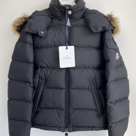 moncler | STORES