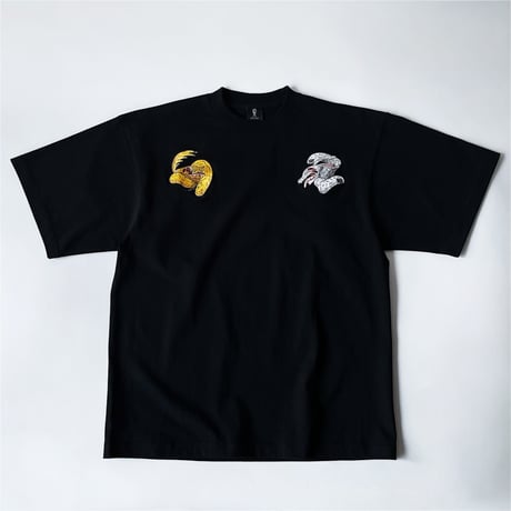 虎兎 TEE　｜　BLACK