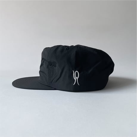 cap dogs　｜　BLACK