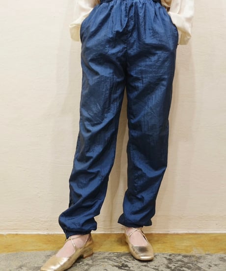 Zippered hem Nylon Pants