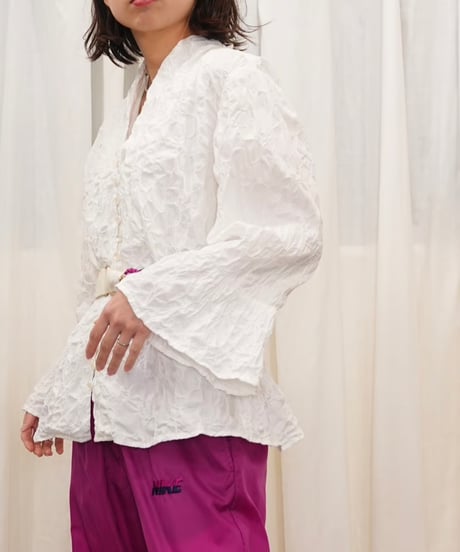 Shirred lawn voluminous sleeve Blouse