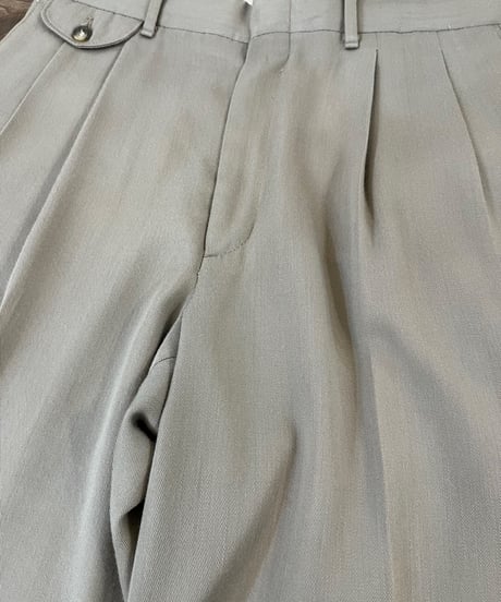 Light beige two-pleat slacks "Made in USA"