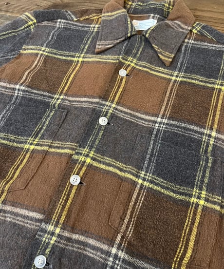 70s Open-collar checked flannel shirt / size S