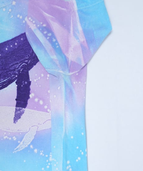 90s Whale Art Tie-Dye T-Shirt Made in USA / size L