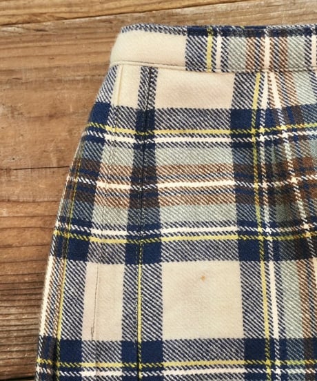80s-90s『Mosbrook』Wool Wrap Skirt