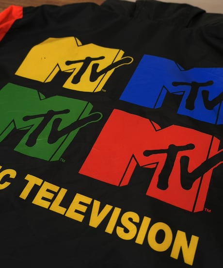 "MTV" 黒 マルチプリント ナイロンアノラック / size L