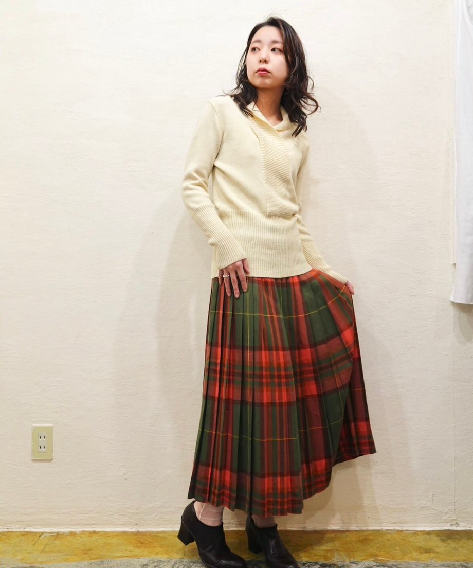 694515895ab45e52ec2ddc39