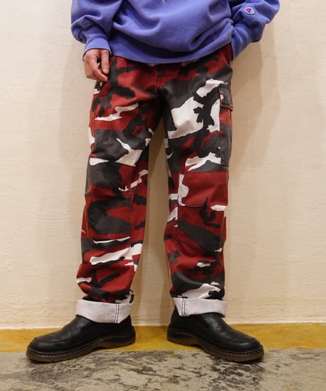 Red×Black×White Camouflage Cargo Pants