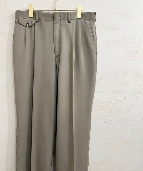 Light beige two-pleat slacks "Made in USA"