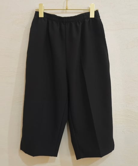 Tapered Half Pants